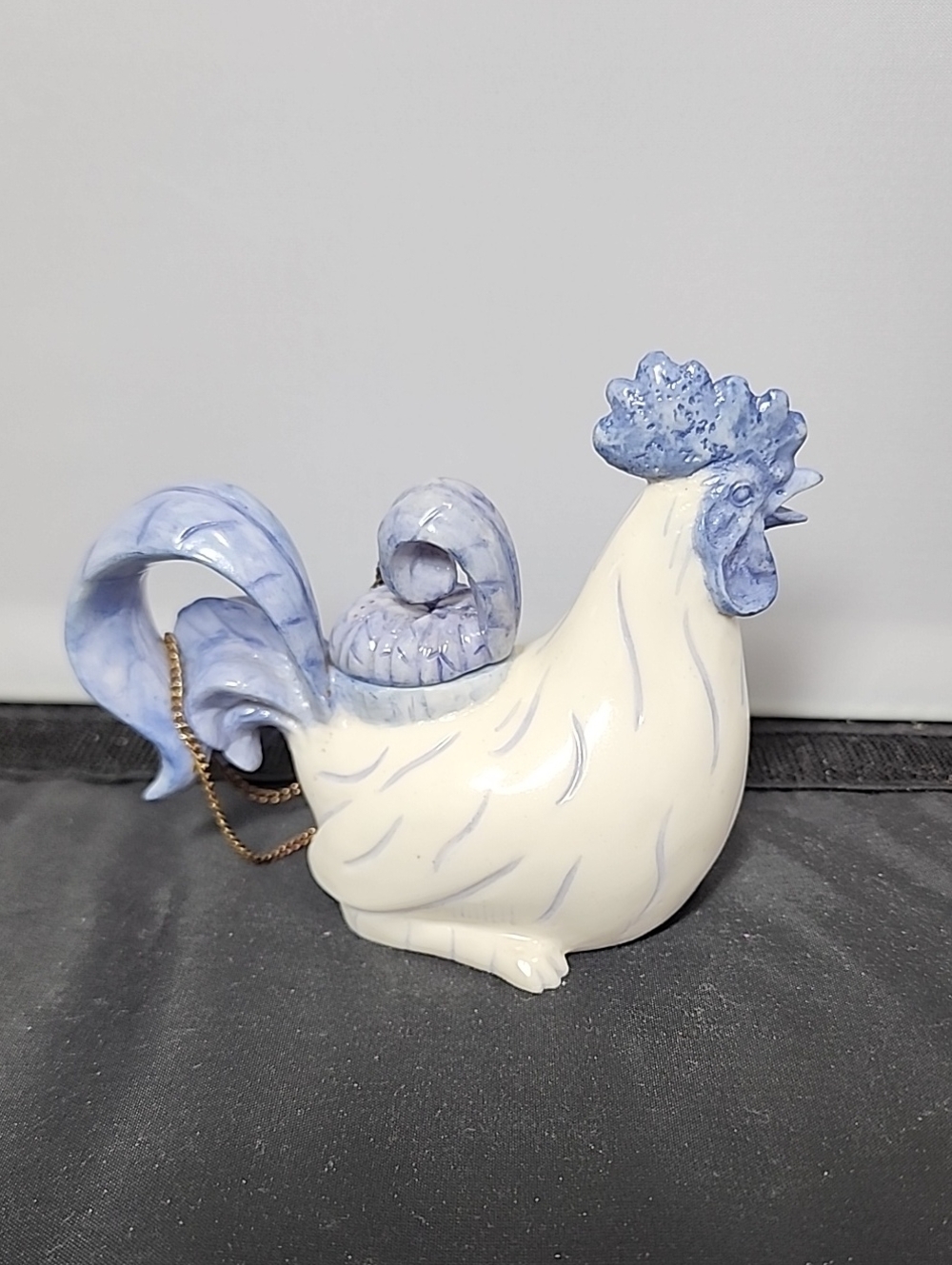 Nini Vtg Mini Hand Painted Rooster Resin Teapot Collectible Decorative #6-16